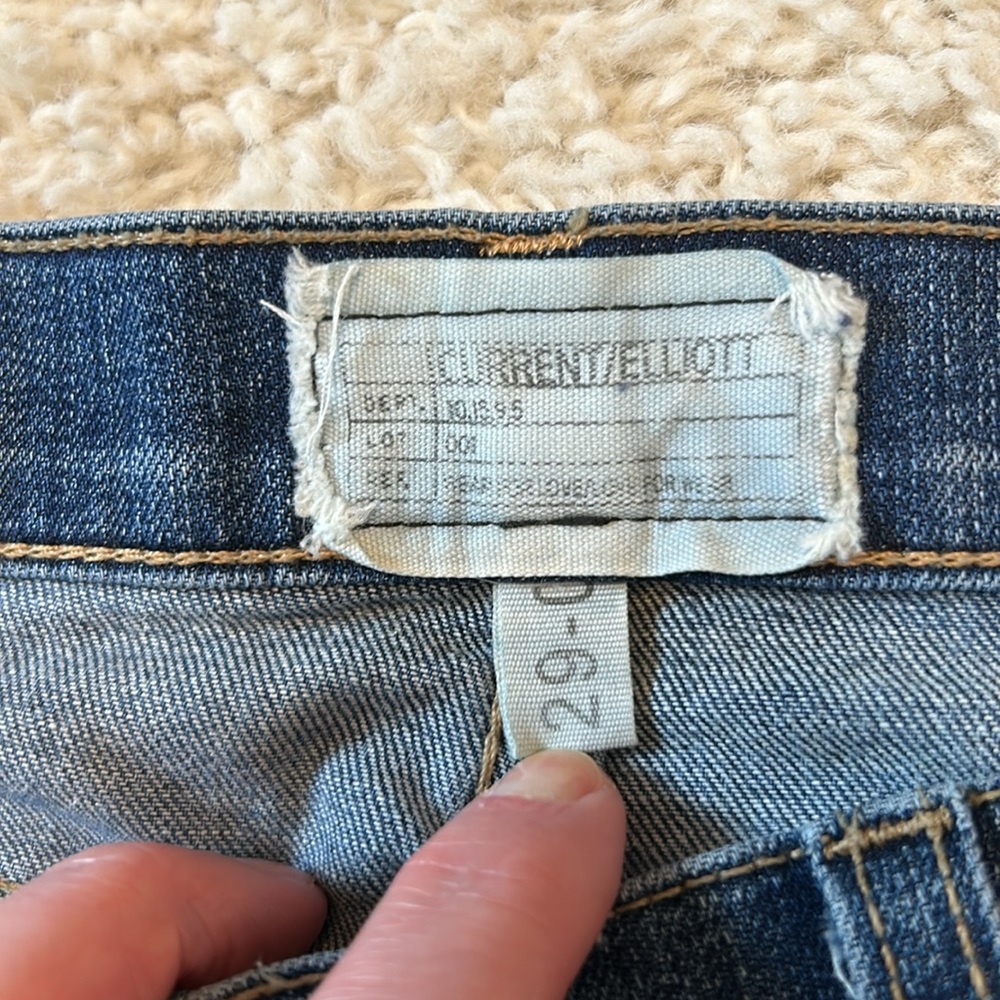 CURRENT/ELLIOT 29 distressed and speckled jeans with blown knees and soft denim - Picture 2 of 10